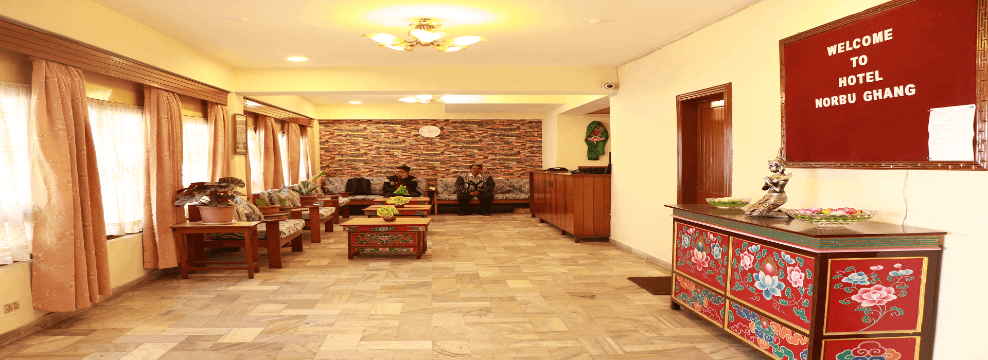 Gangtok Hotel Booking near MG Marg